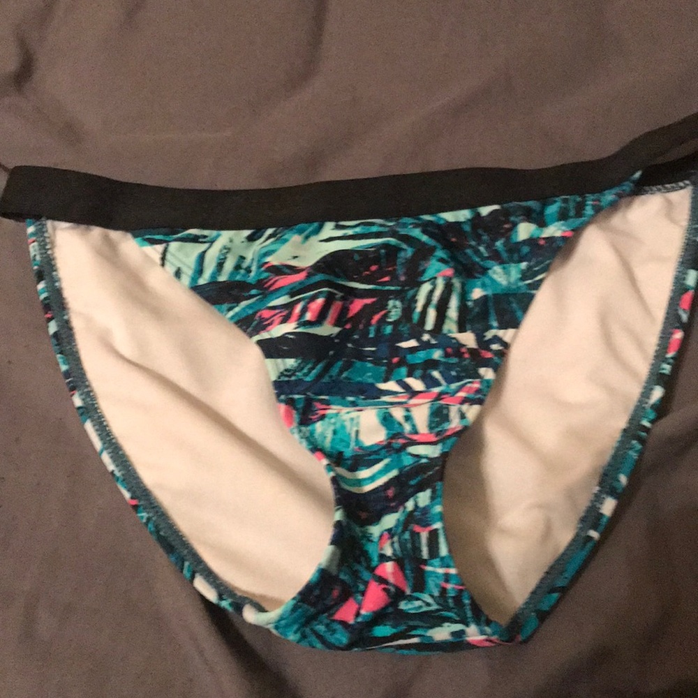 Lost the top ant find anything to match it